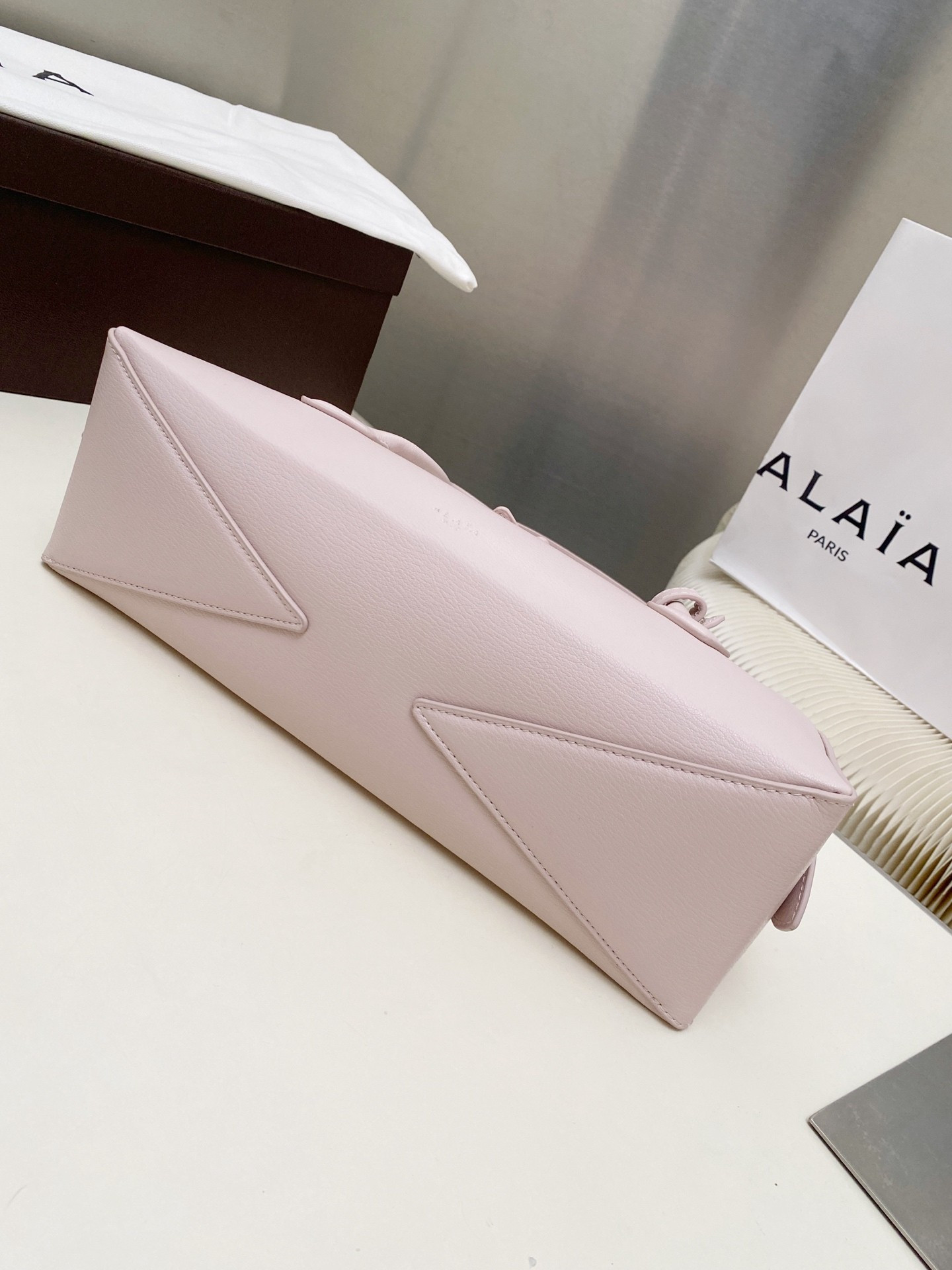 A1a1a LE TECKEL MEDIUM BAG 33x11x10cm