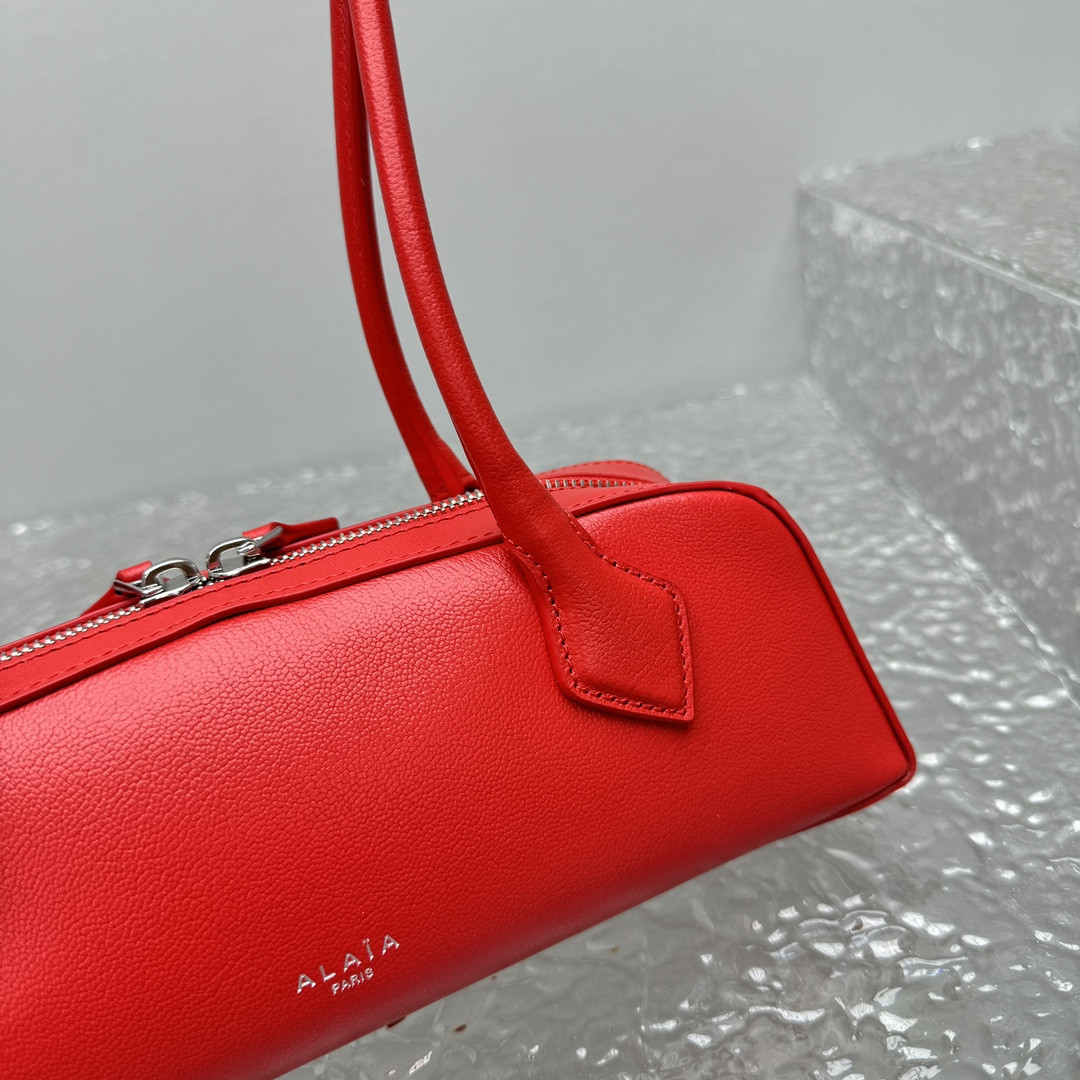 A1a1a LE TECKEL SMALL BAG 27x9x8cm