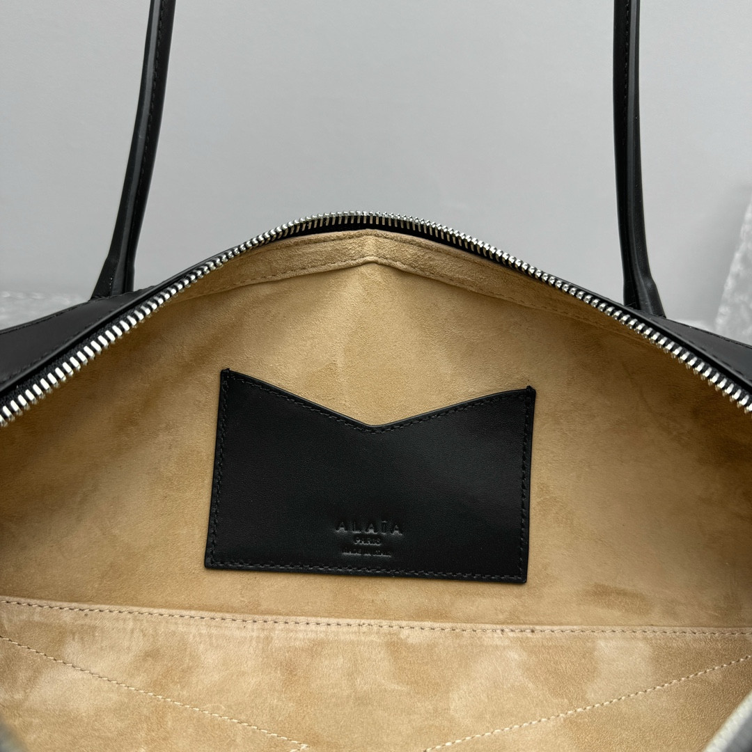 A1a1a LE TECKEL MEDIUM BAG 33x11x10cm