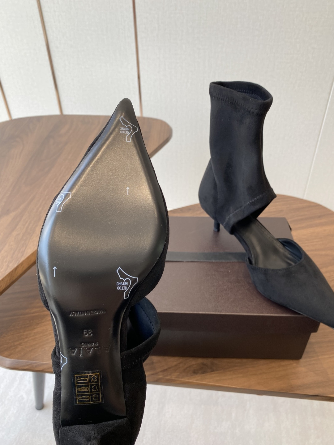 UA A1a1a LOW BOOTS IN STRETCH SUEDE 5.5cm Heel