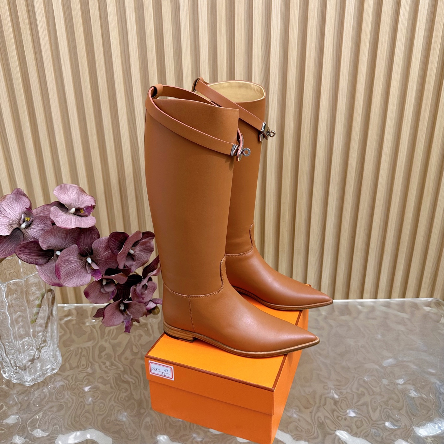ua H**mes jumping boots
