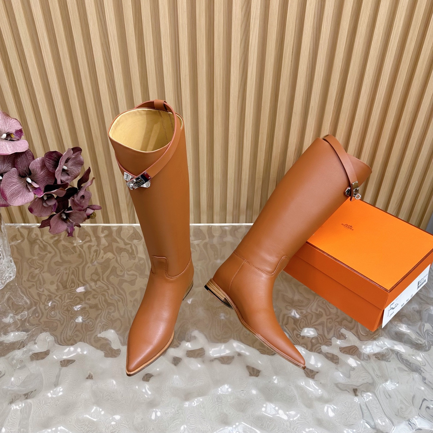 ua H**mes jumping boots