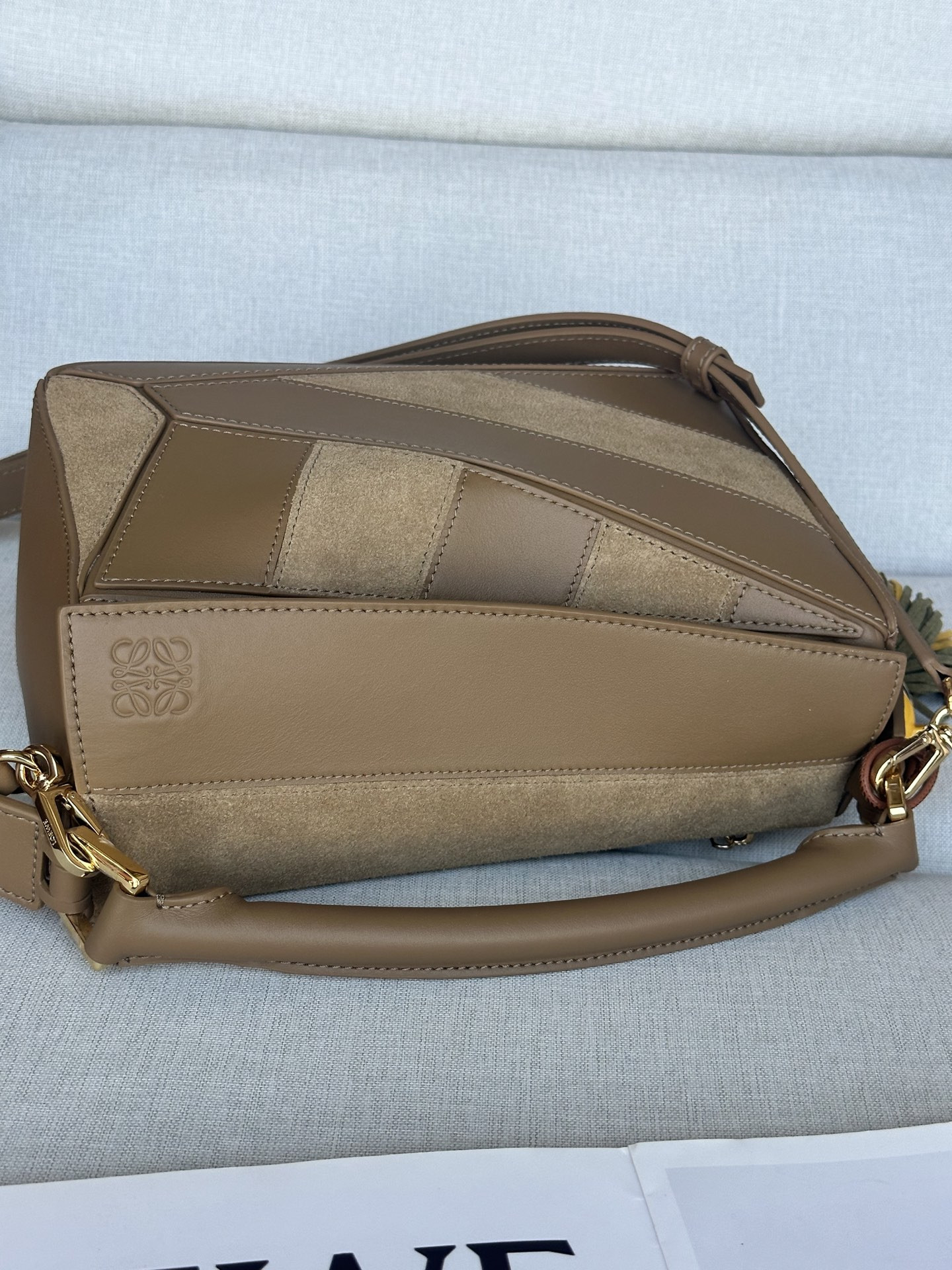 L0ew* small puzzle bag in classic calfskin and suede 16.5x24x10.5cm