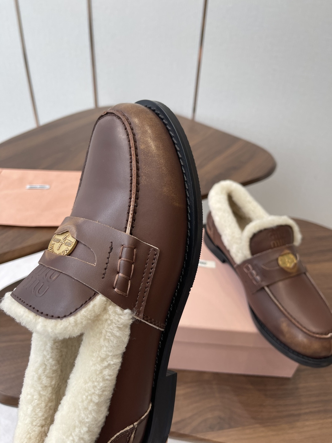 ua M1v M1v bleached leather and shearling penny loafers