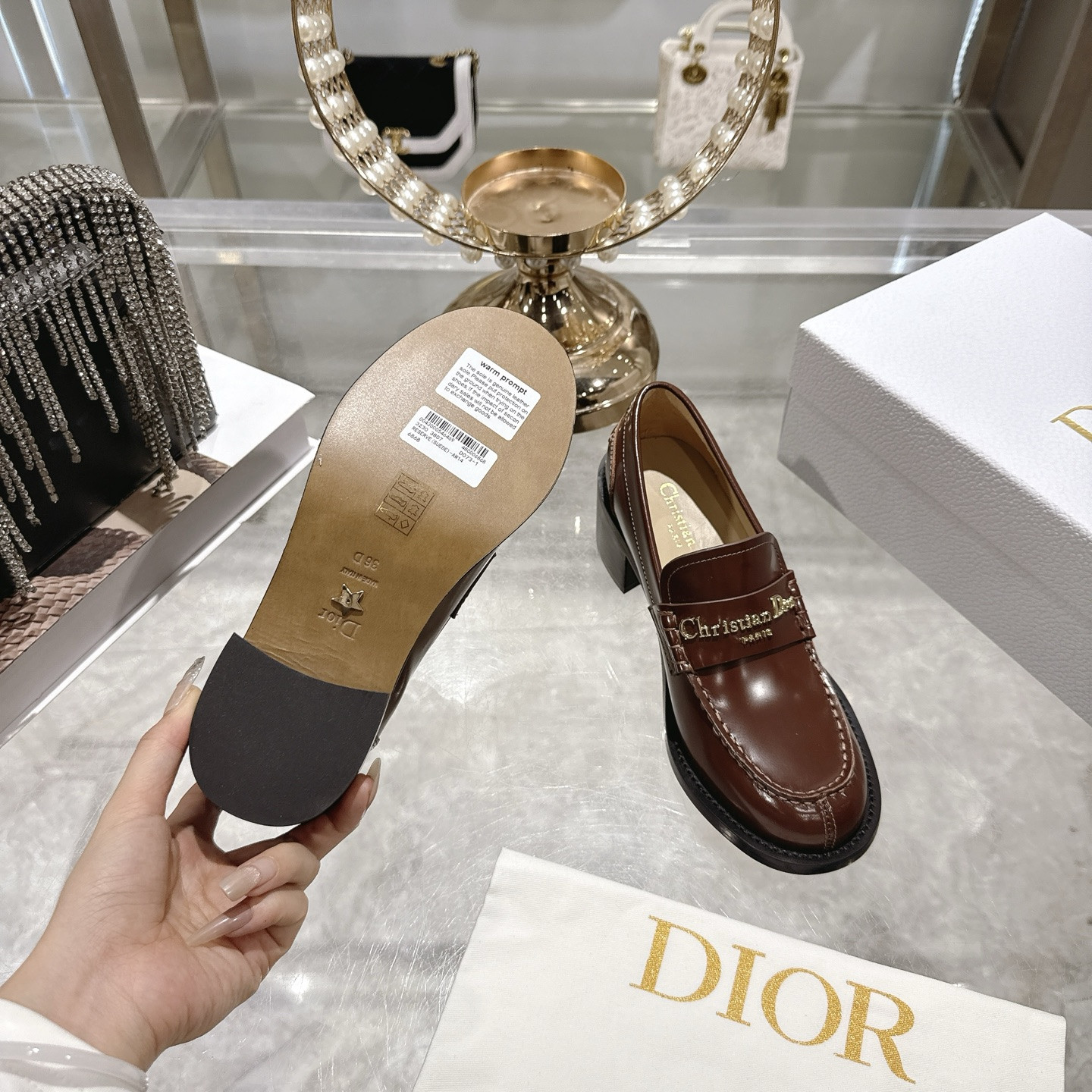 ua D*or boy pump