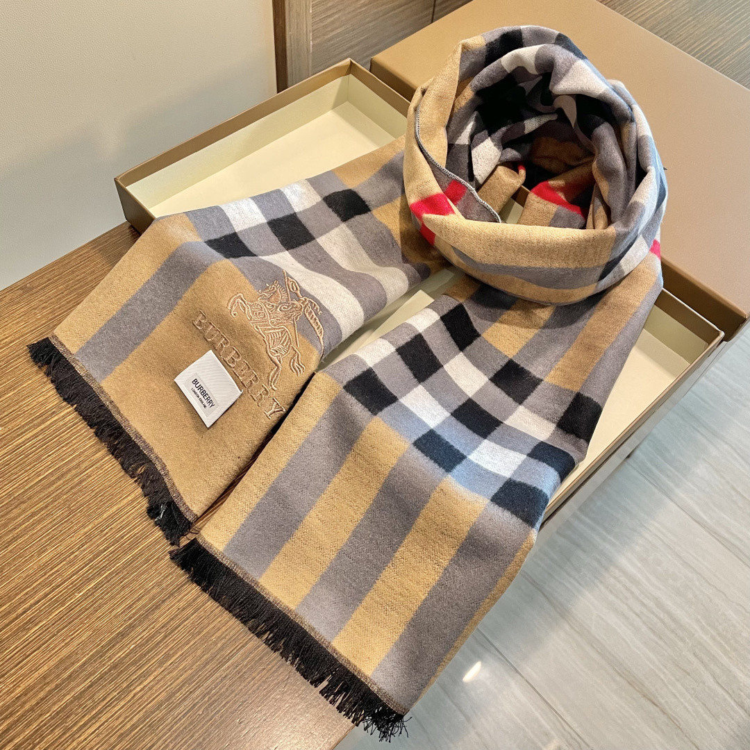 B**rry scarf 45x180cm