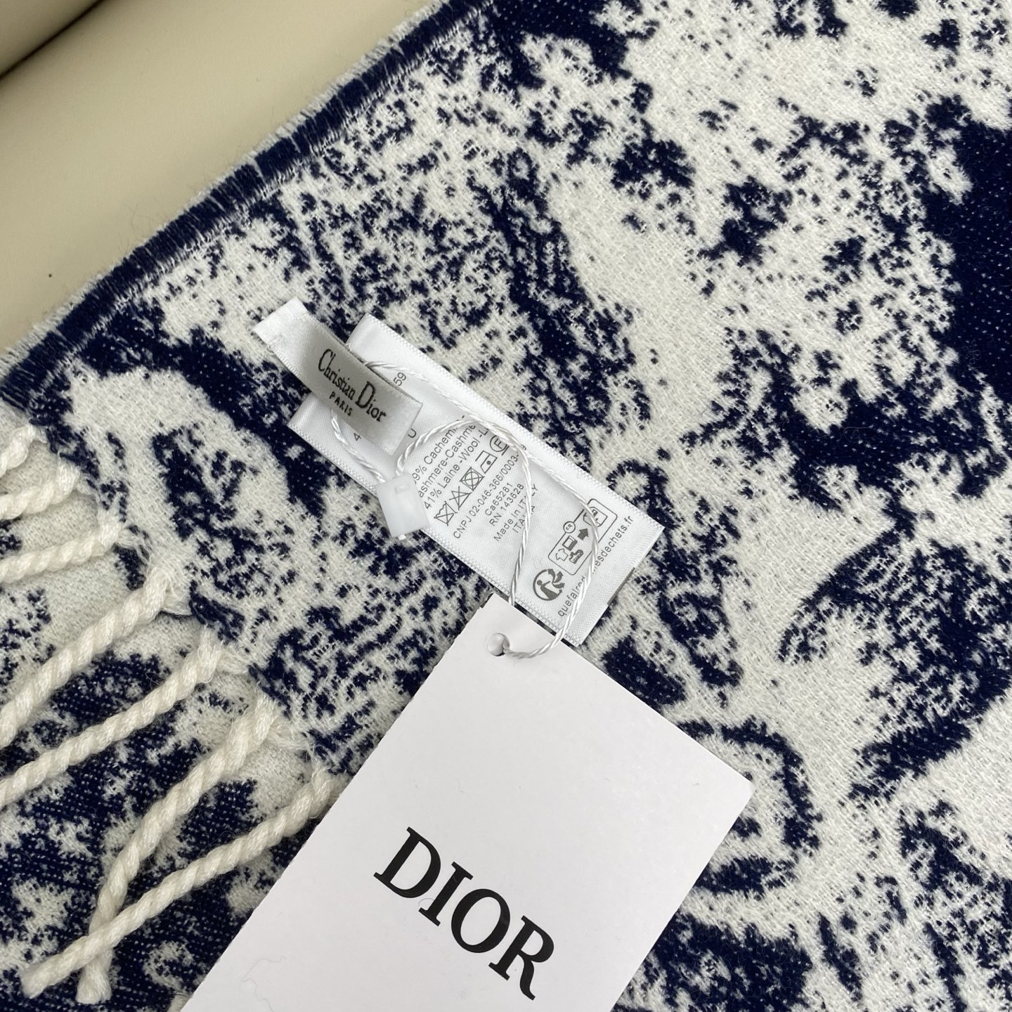 D*or scarf 200x45cm 59% cashmere 41% wool