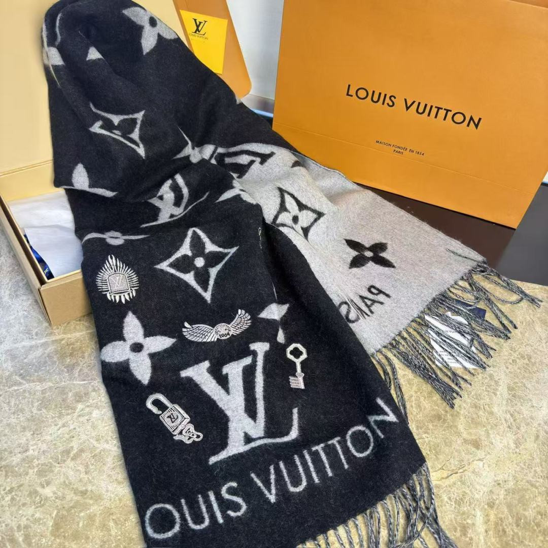 l0*is V*t0n wild reykjavik scarf 45x170cm 100% cashmere