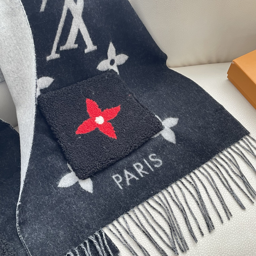 l0*is V*t0n scarf 46x190cm
