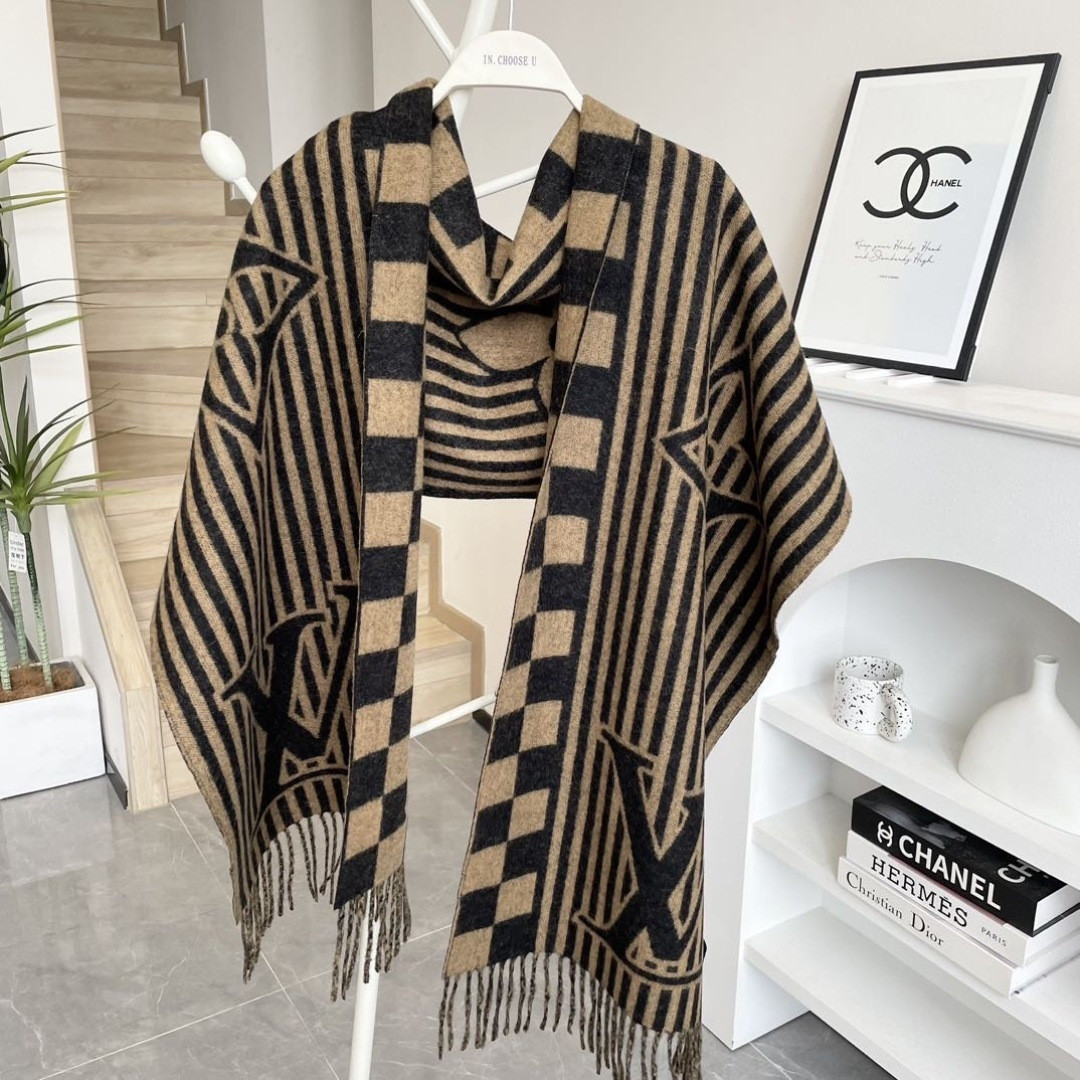 l0*is V*t0n scarf 40x205cm 100% cashmere