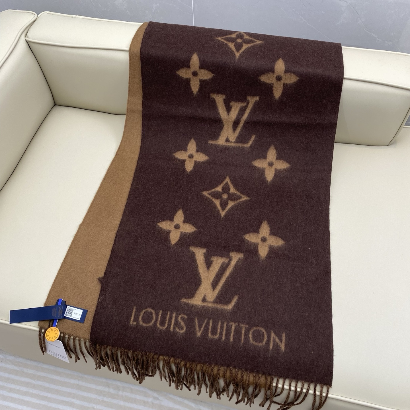 l0*is V*t0n reykjavik scarf 45x190cm 100% cashmere