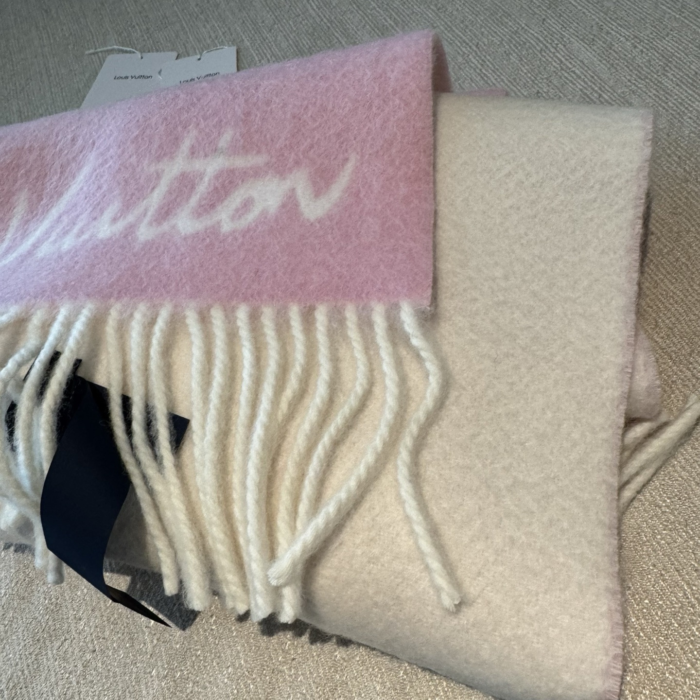 l0*is V*t0n scarf 25x220cm