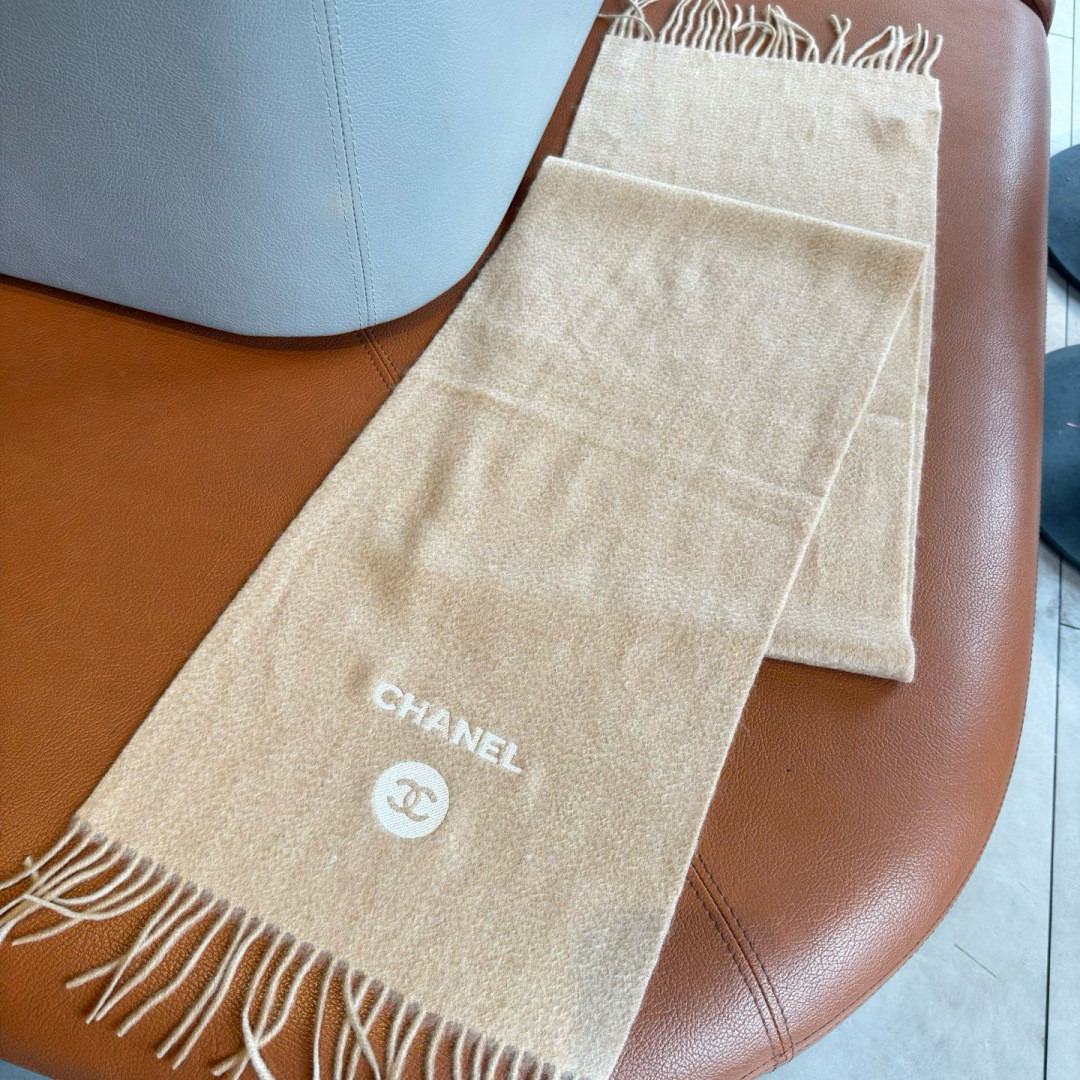 Ch*el scarf 30x180cm 100% cashmere