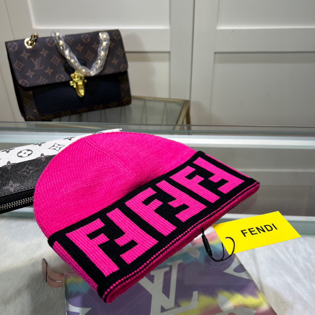 F**di beanie