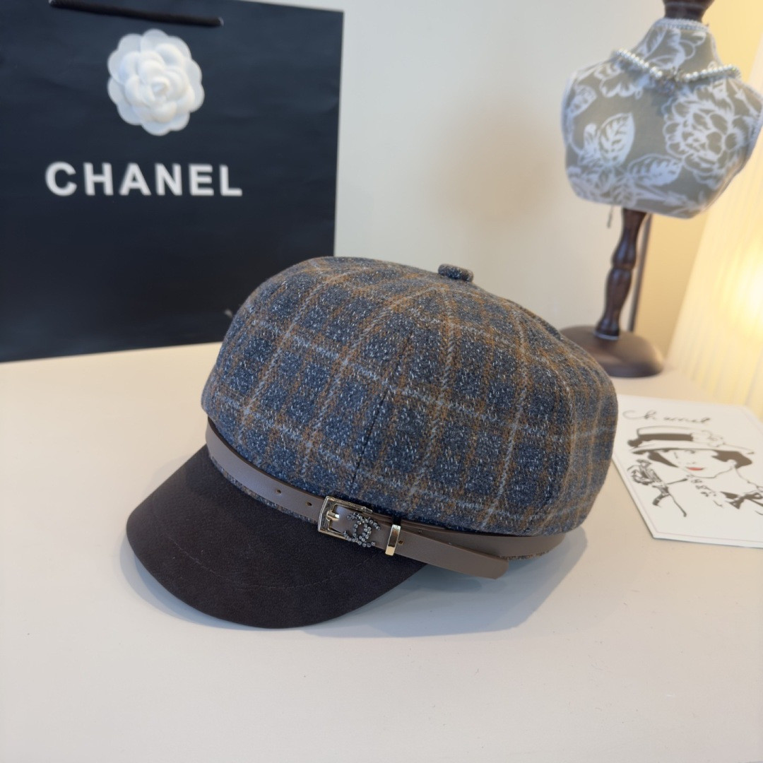 Ch*el newsboy cap 57cm head circumference