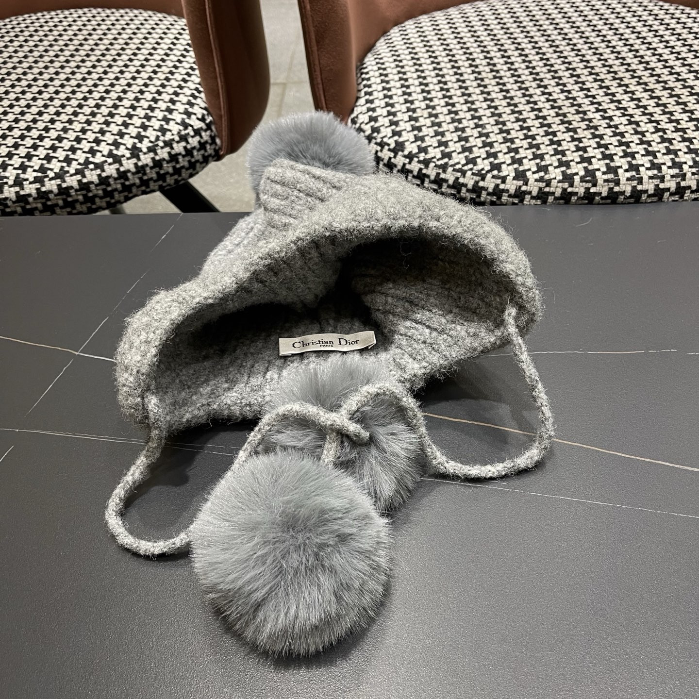 D*or trapper hat