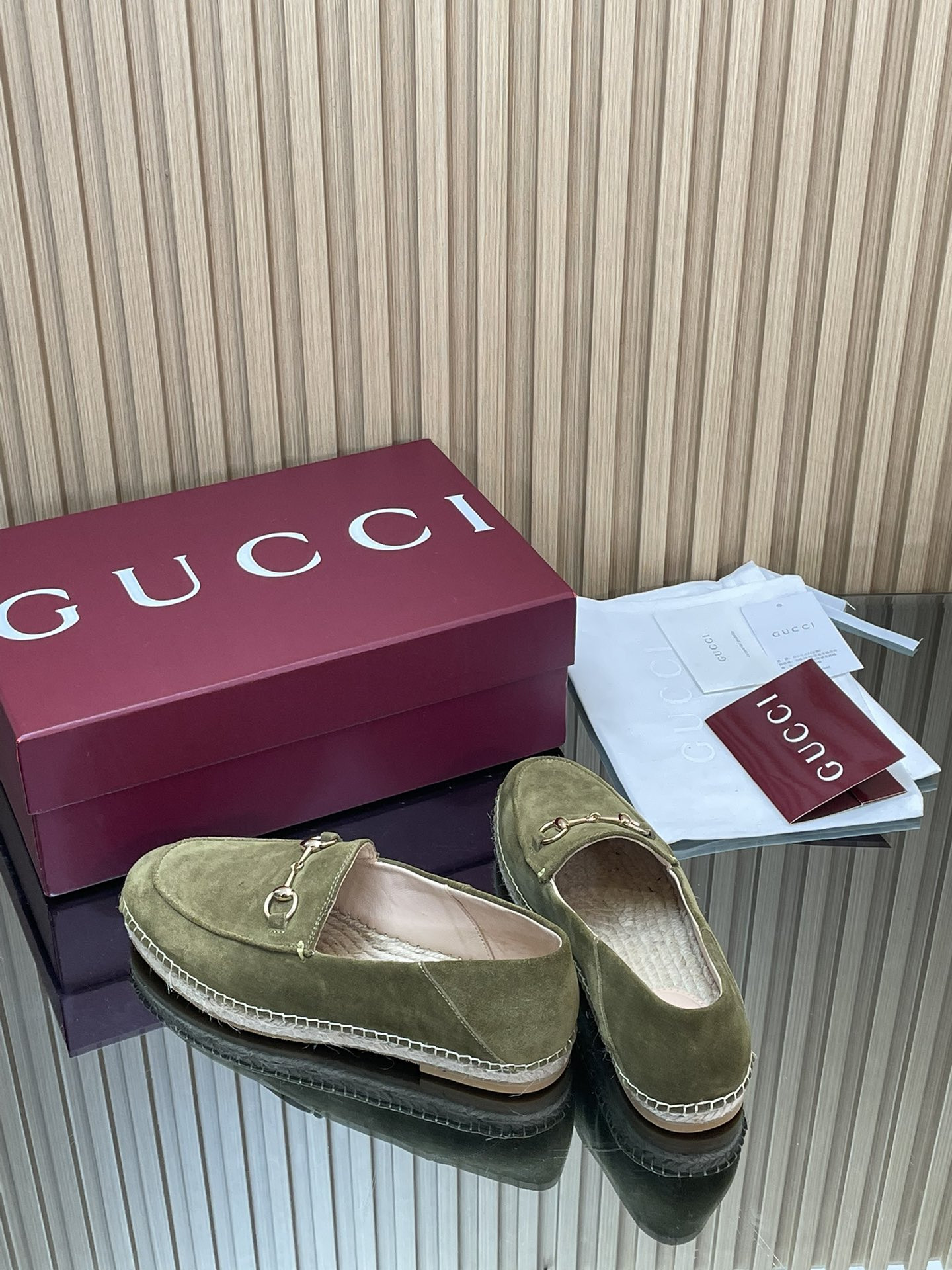 ua G*u*i espadrille with horsebit