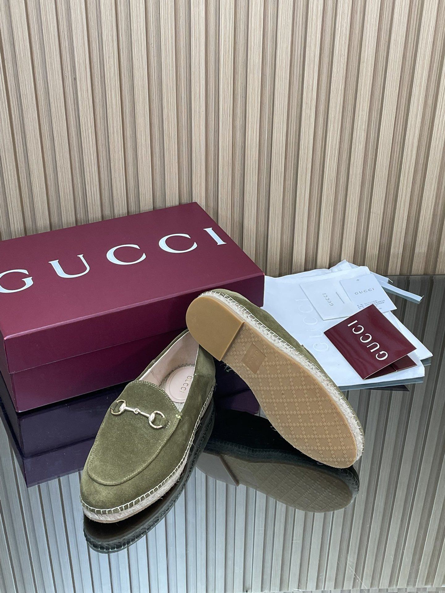 ua G*u*i espadrille with horsebit