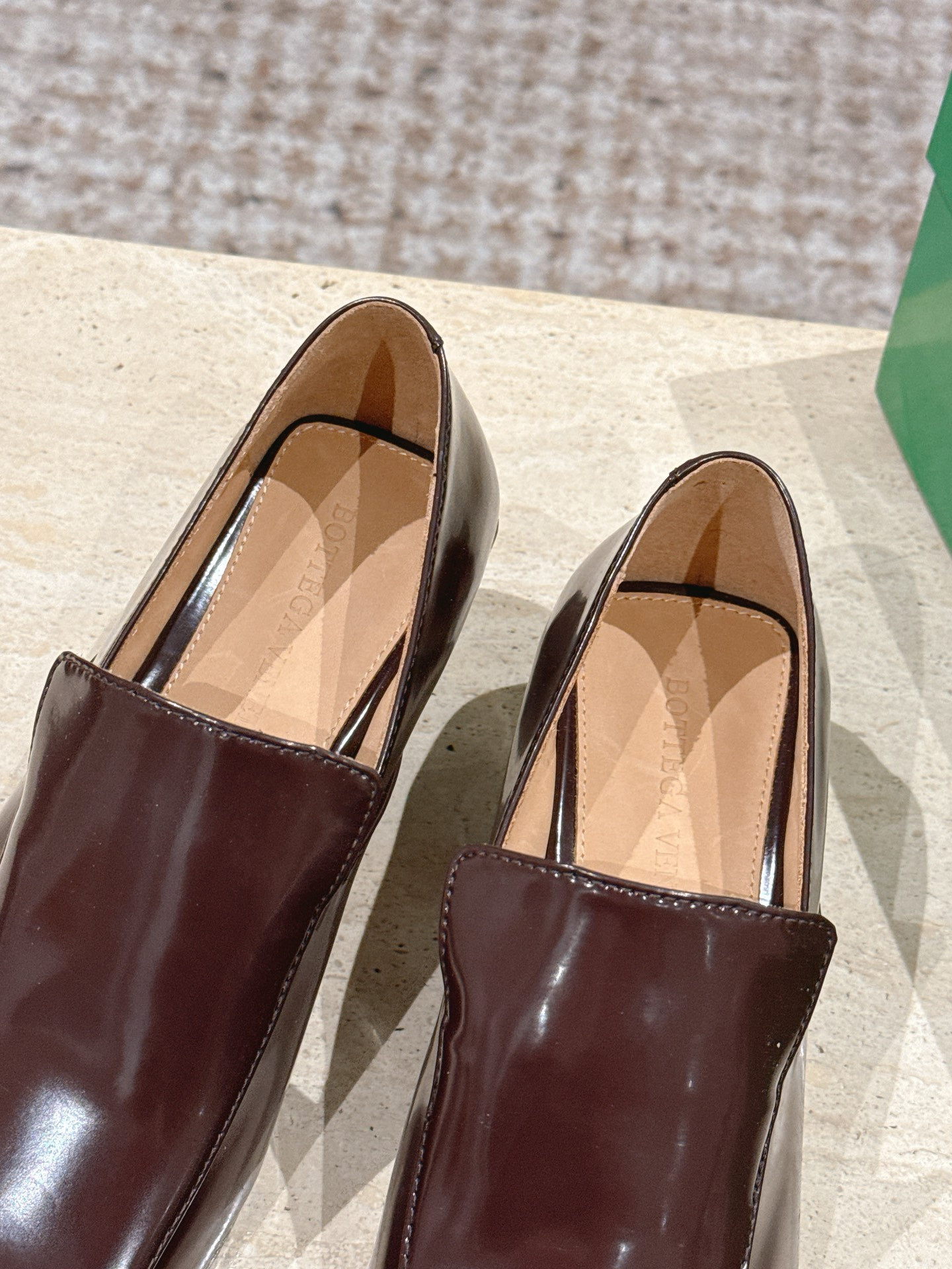 ua bo*te*ga Ve*ne*ta ventura loafer