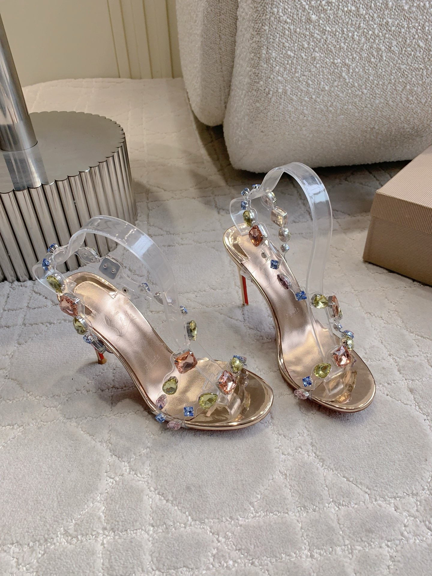 ua Ch**an louboutin rosa z jewel 9.5cm heel