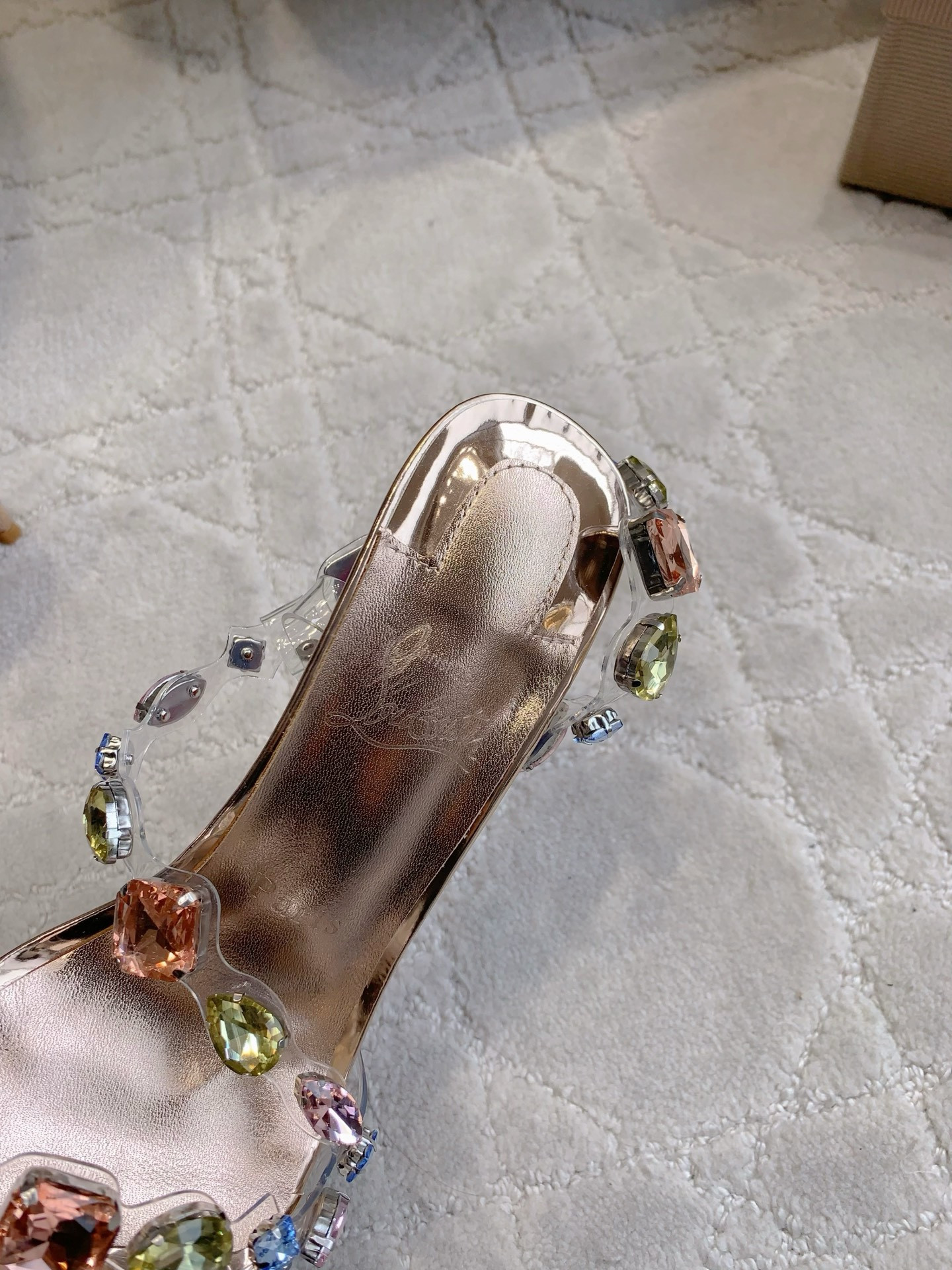 ua Ch**an louboutin rosa z jewel 9.5cm heel