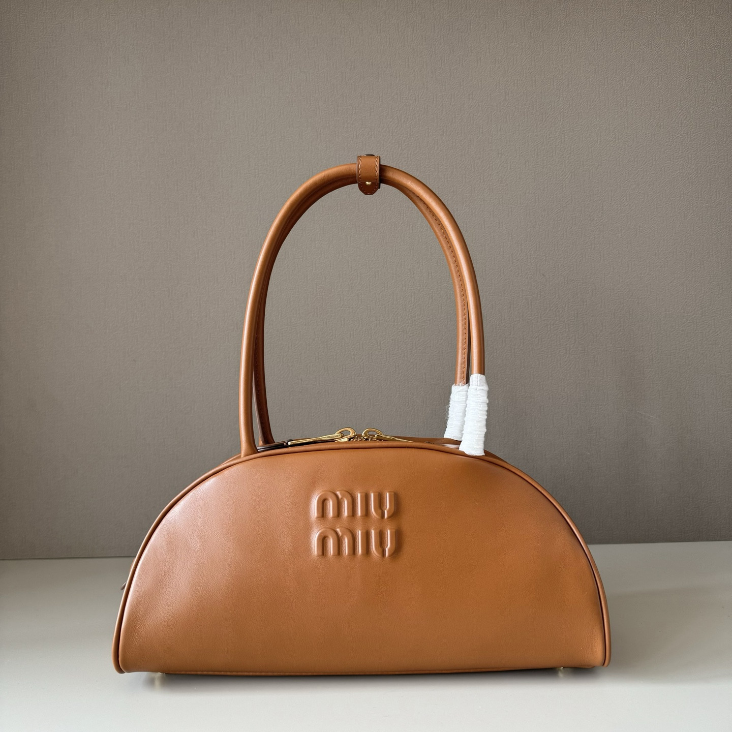 M1v M1v medium beau leather bag 13x30x13.5cm