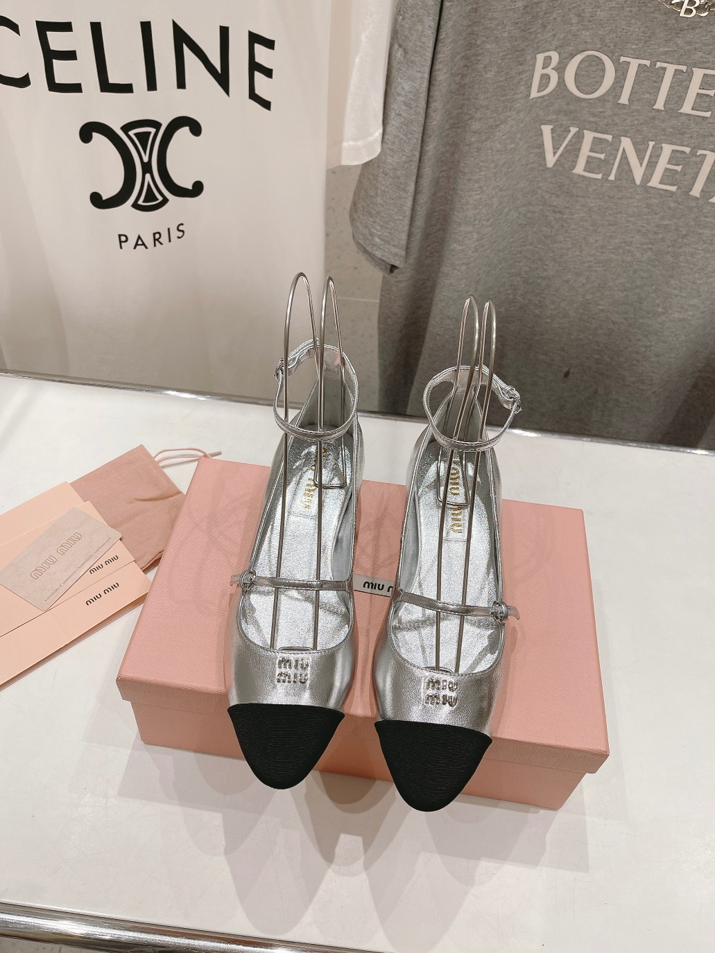 ua M1v M1v mary jane
