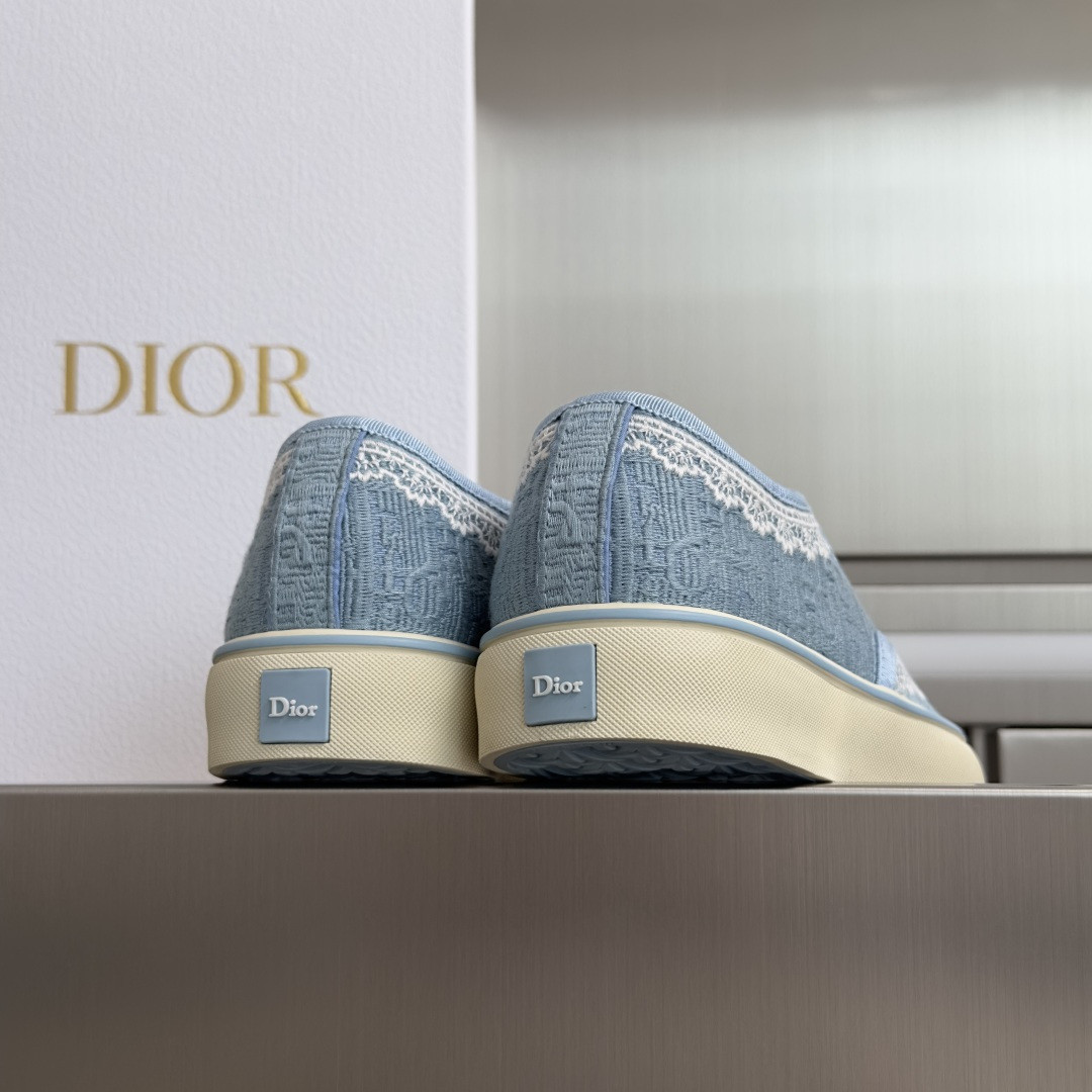 ua D*or saltwind sneaker