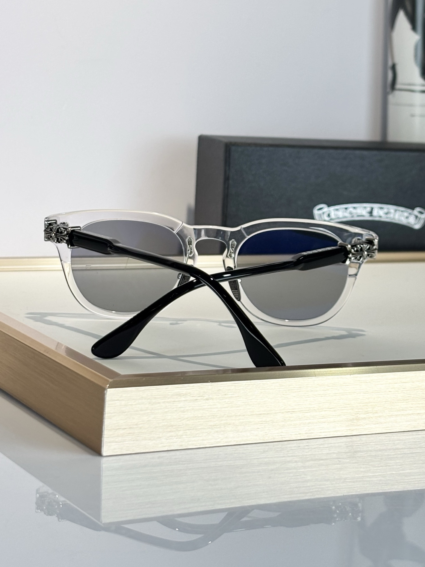 Ch**me He**ts glasses rodsicle 51-23-147