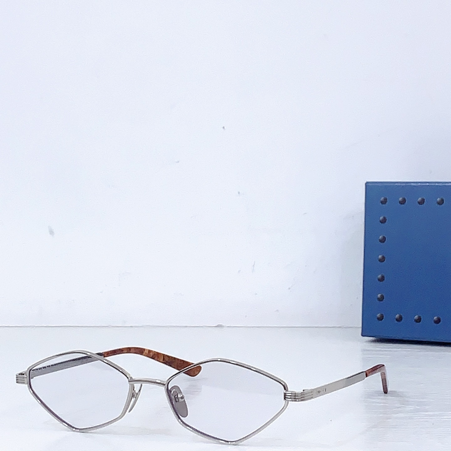G*u*i glasses gg 2076sa 56-16-145