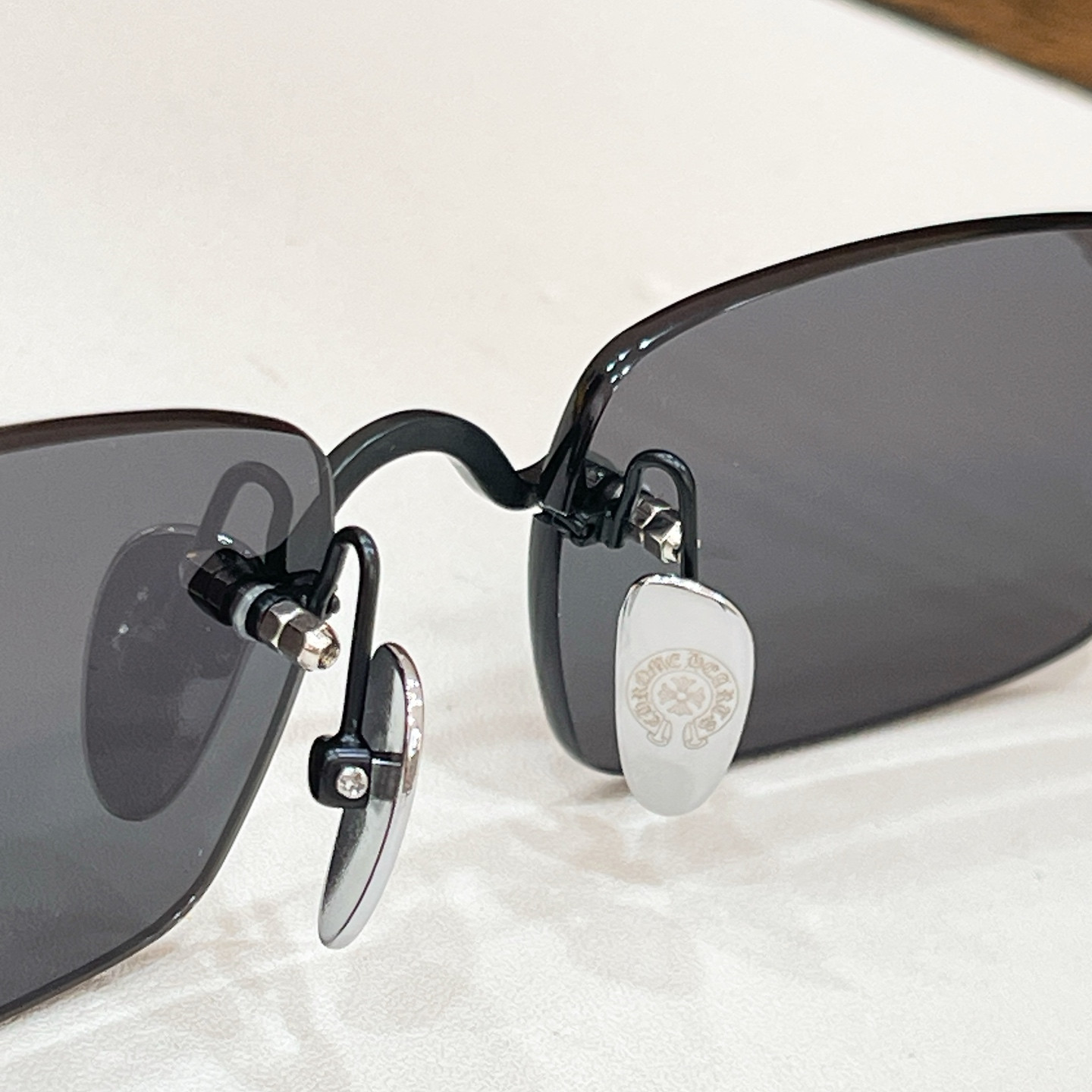 Ch**me He**ts glasses piles iii 55-20-144