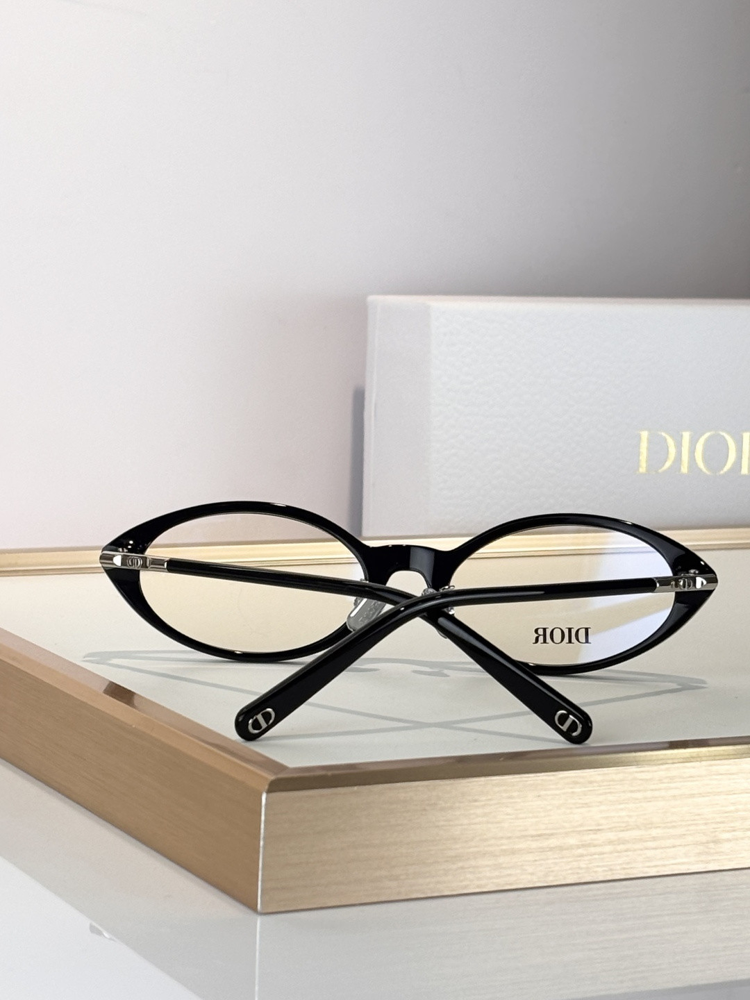 D*or glasses minicd r8f 52-17-145