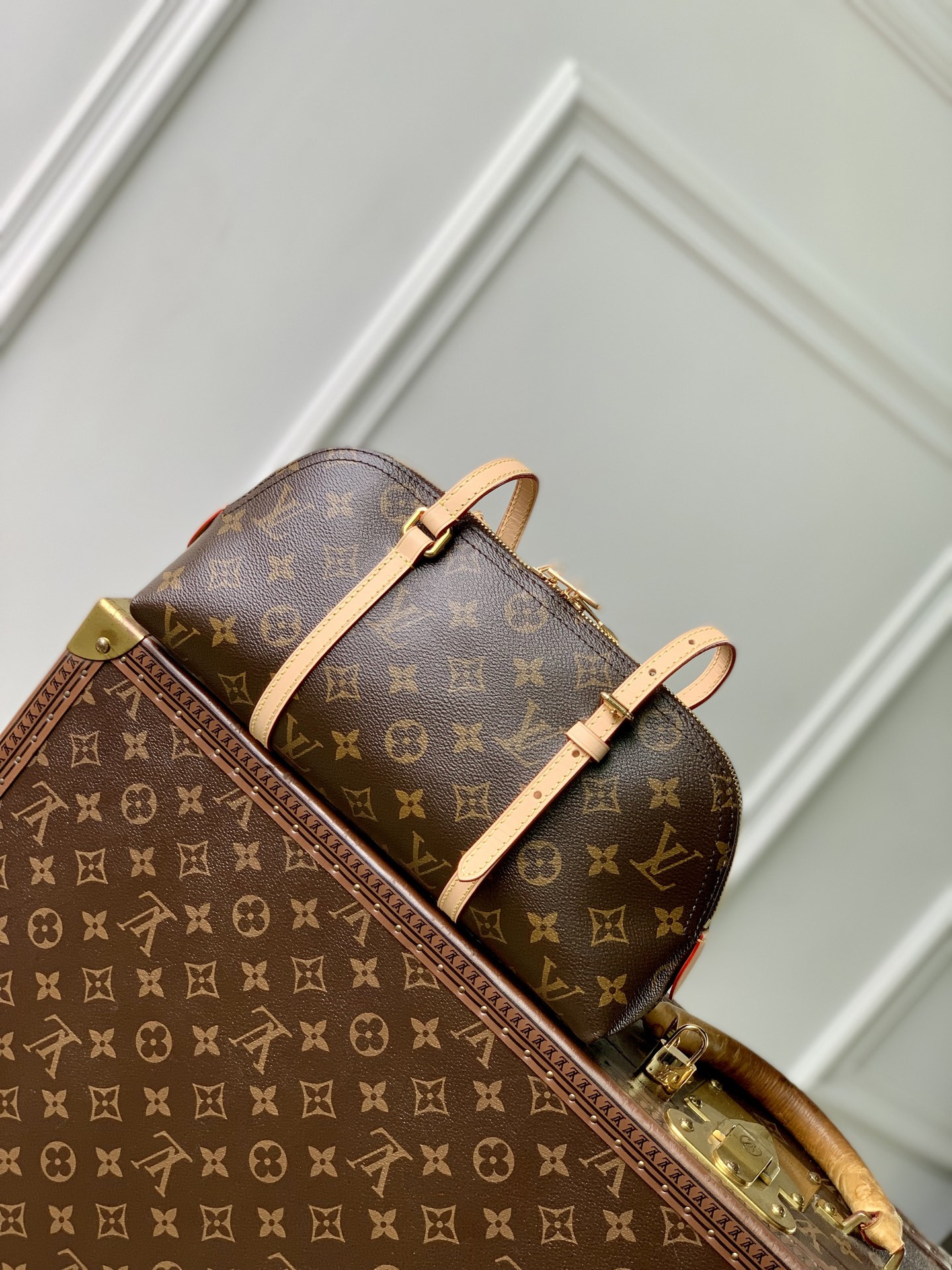 LV SQUIRE EAST WEST Handbag M28953 29x14x8cm