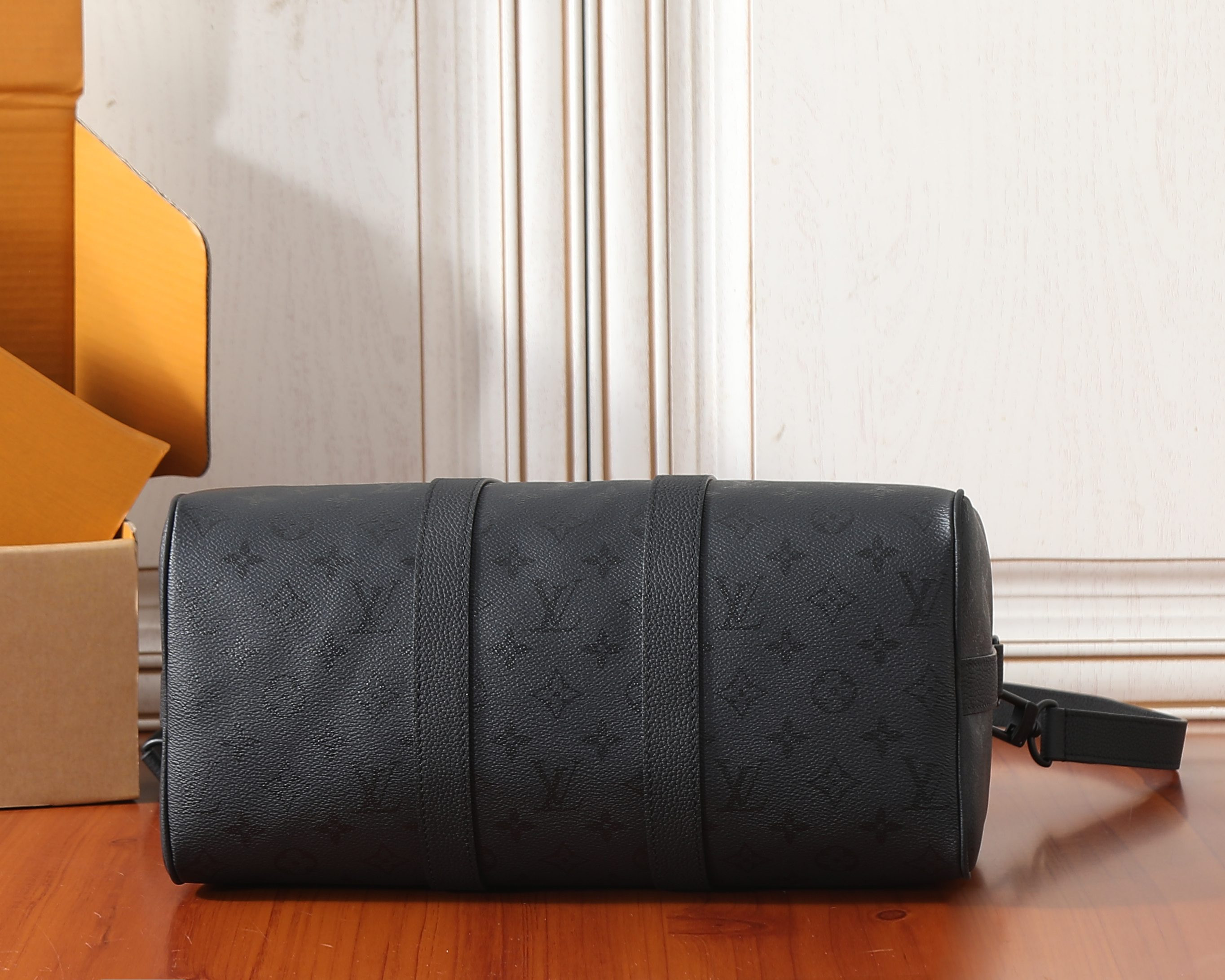 LV Keepall Bandoulière 35 M28370 34x21x16cm