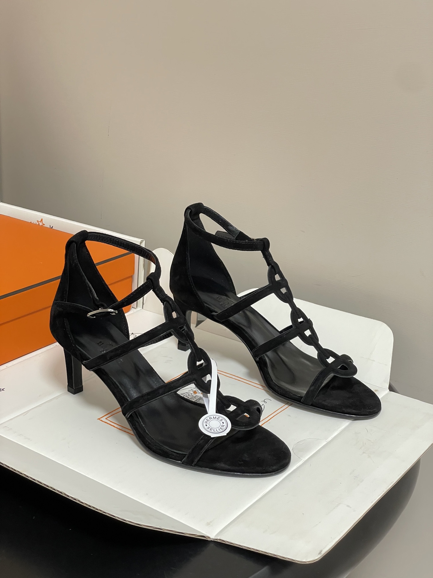 ua H**mes magic 70 sandal
