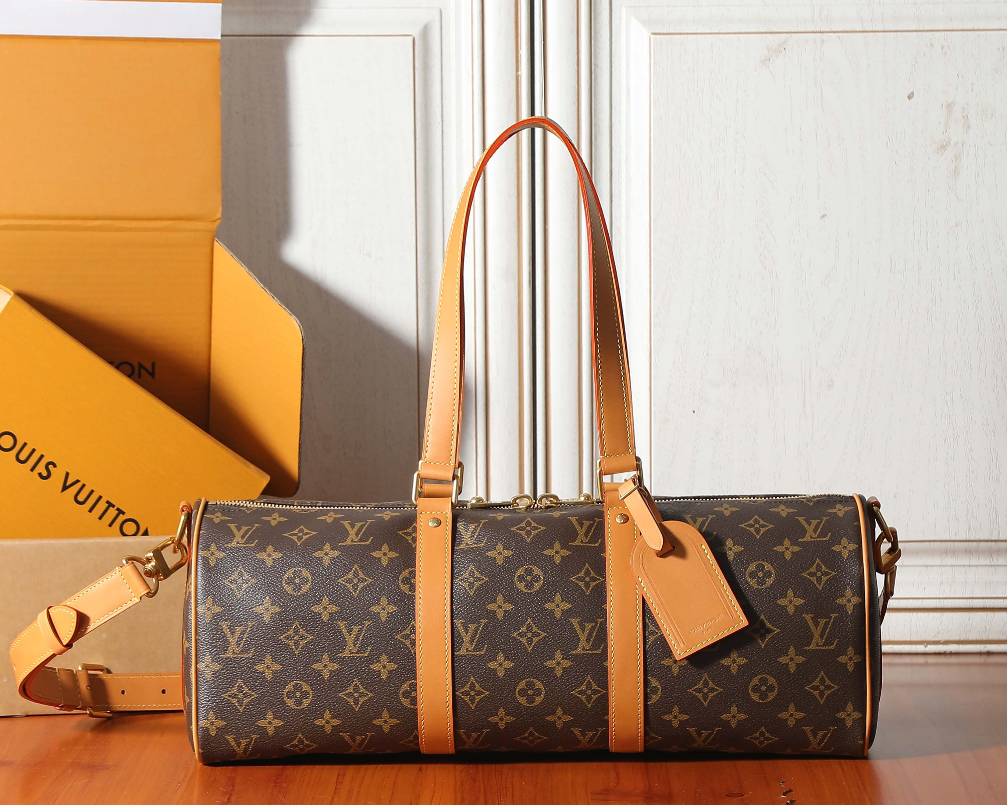 LV NEEDLE Handbags M28116 46x22x17cm