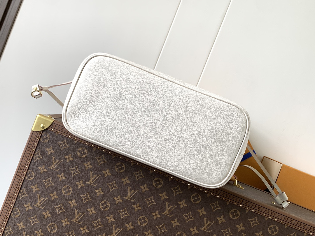 LV Neverfull MM M14285 31x28x14cm Without Box
