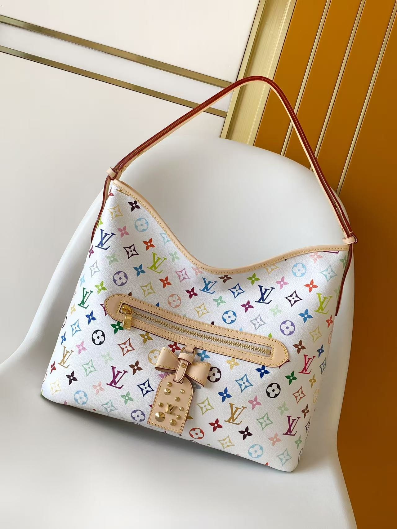 LV x TM LINEUP Handbag M27582 34.5x26x13cm