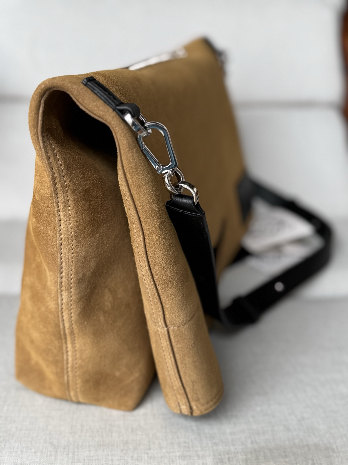 L0ew* bob folded tote in suede 47.5x38x9.5cm