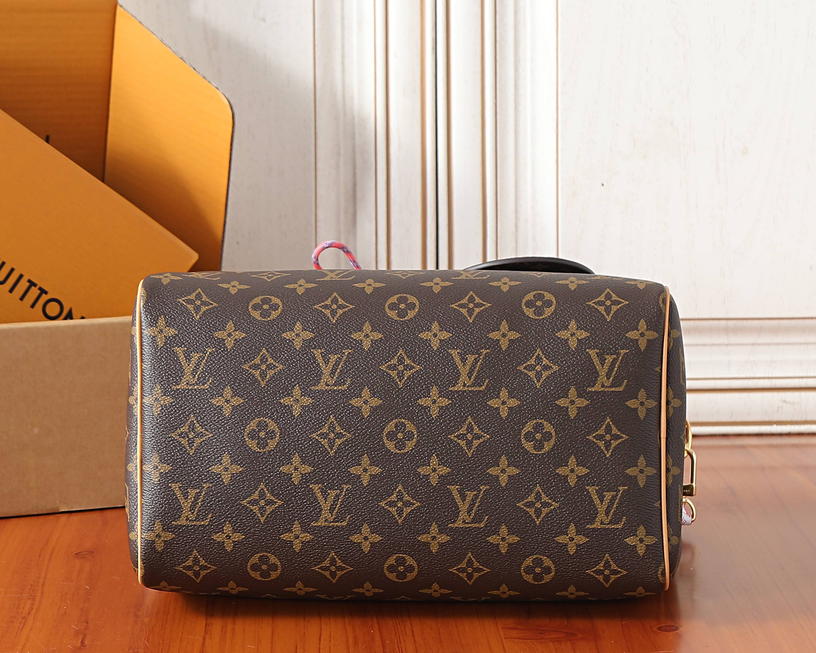 LV Speedy Soft 30 M27512 30x21x17cm
