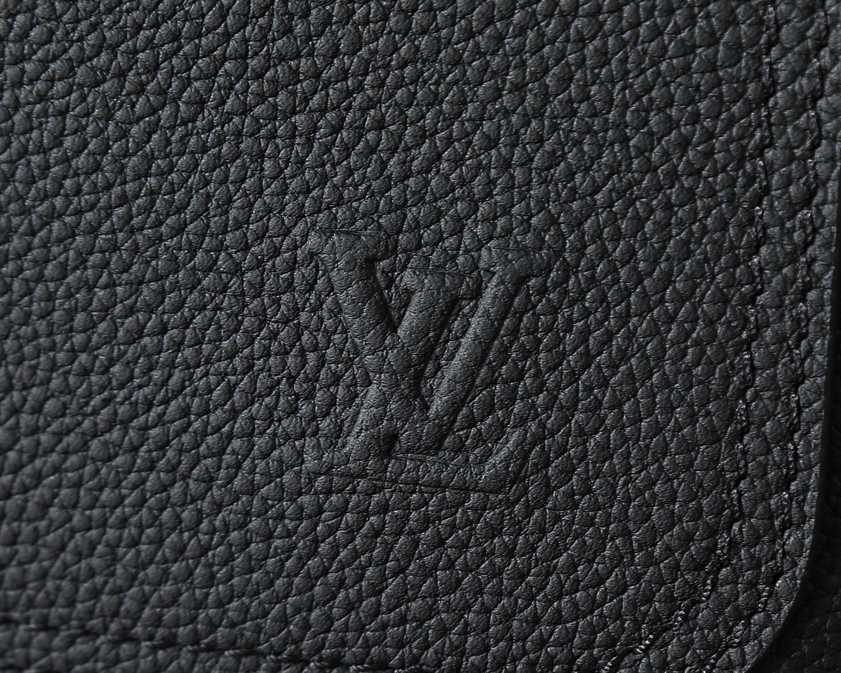 LV Fastline Backpack M15262 38x43x15cm