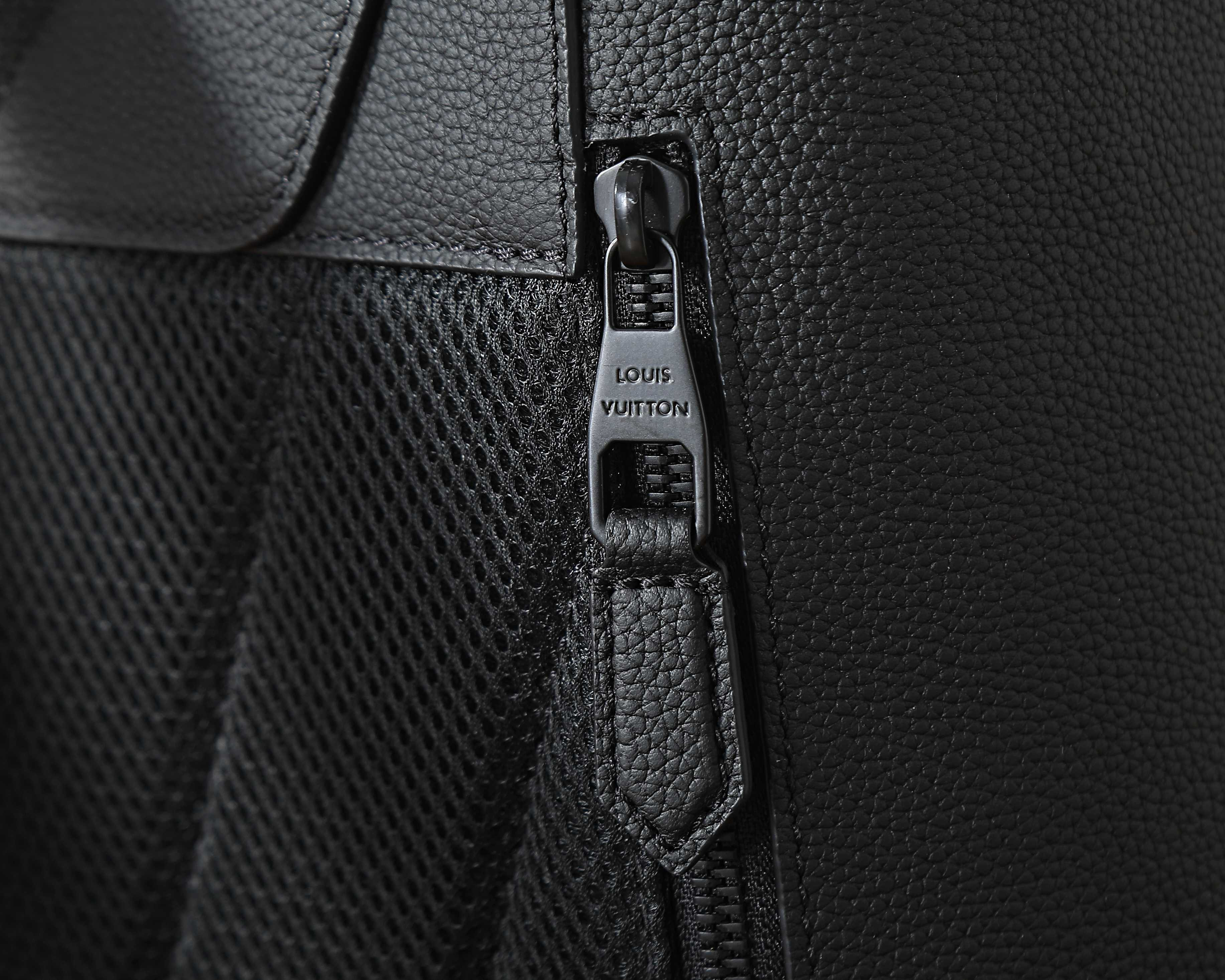LV Fastline Backpack M15262 38x43x15cm