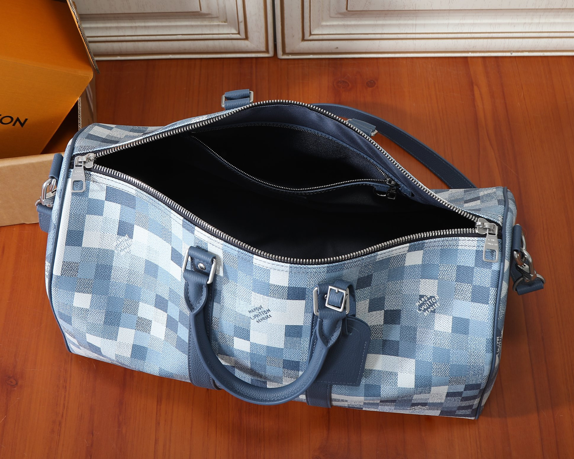 LV KEEPALL BANDOULIÈRE 45 Travel Bag M29601 45x27x20cm