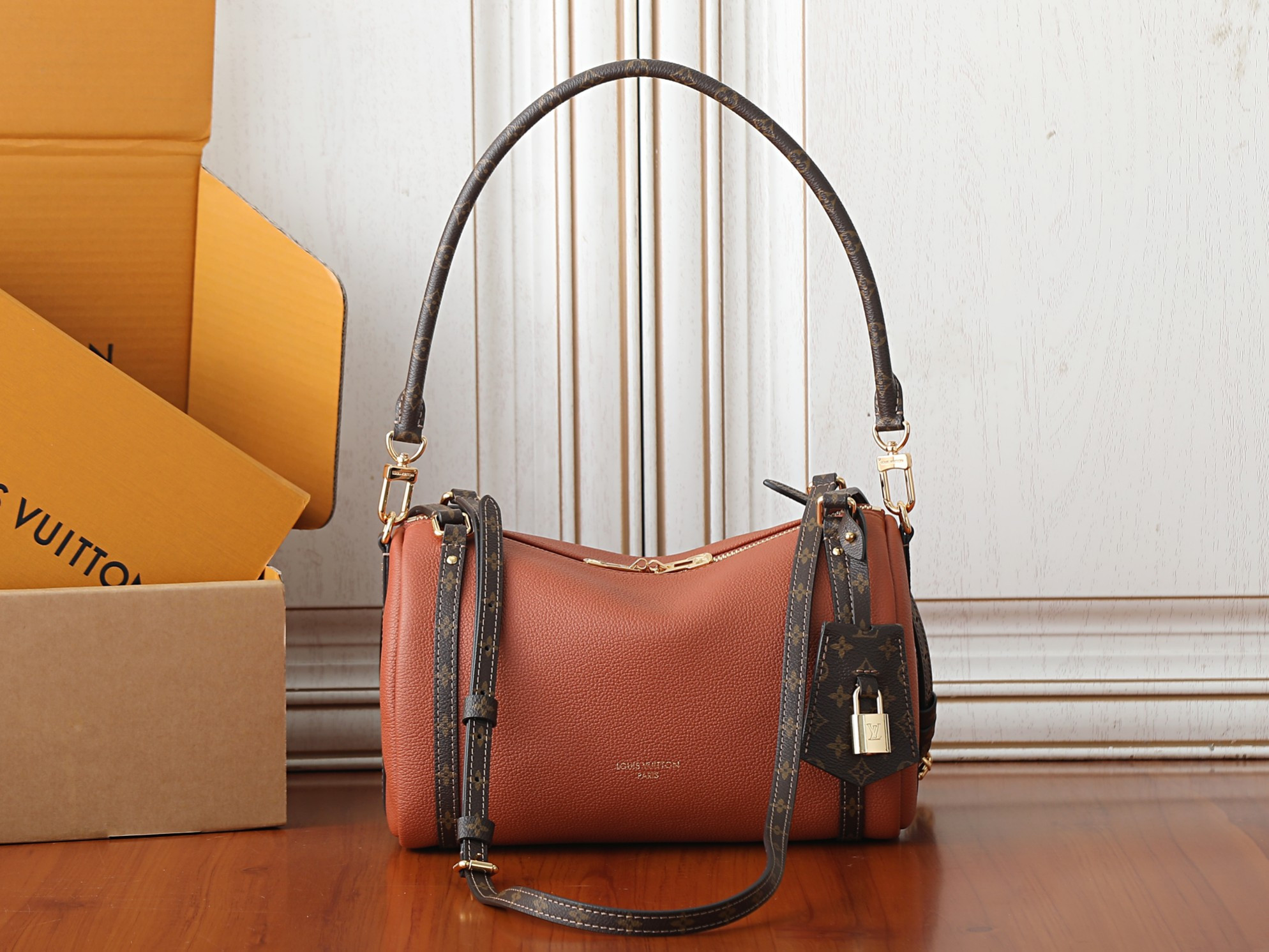 LV Express PM M29428 26x17x13.5cm