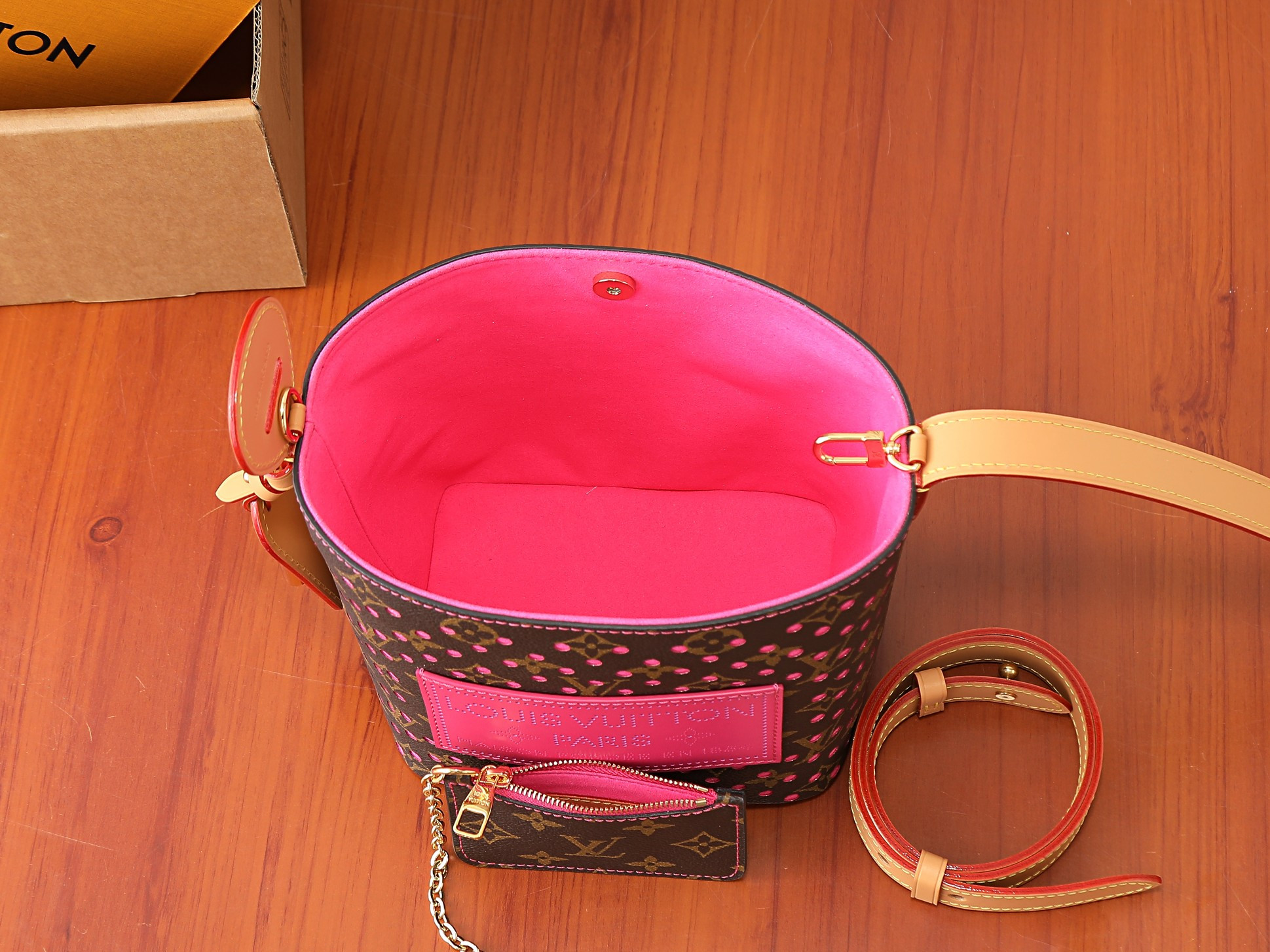 LV All In BB M29075 16x18x12cm