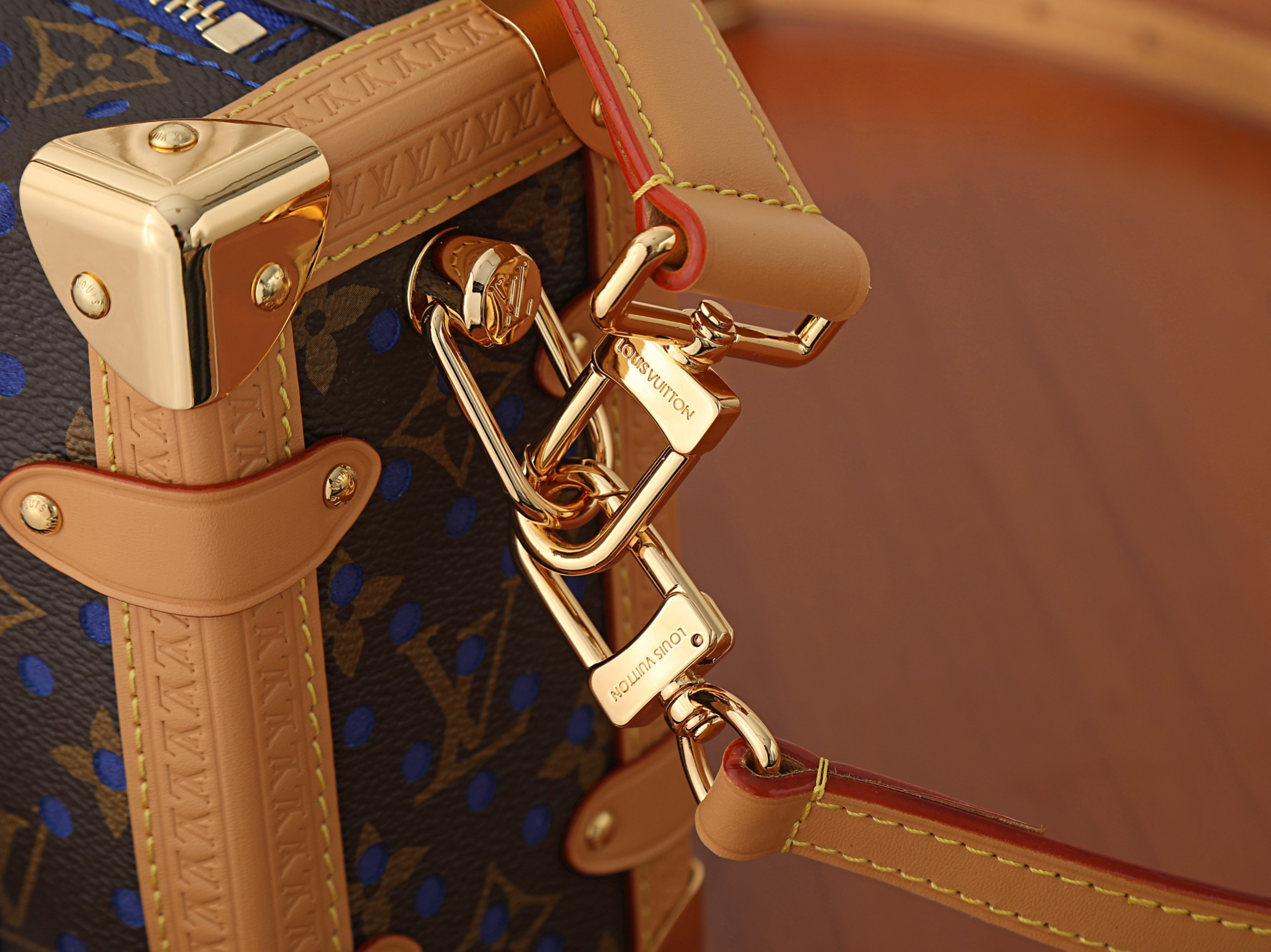 LV Side Trunk MM M28490 23.5x16x8.5cm