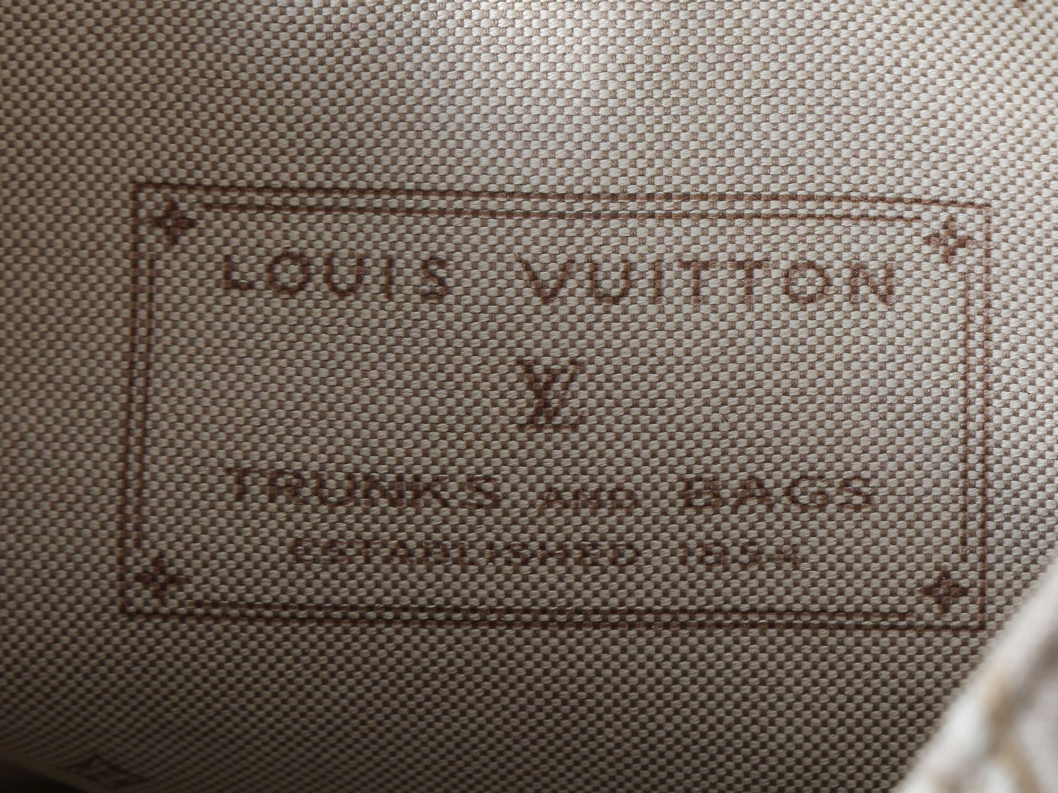 LV All in BB M2A377 16x18x12cm