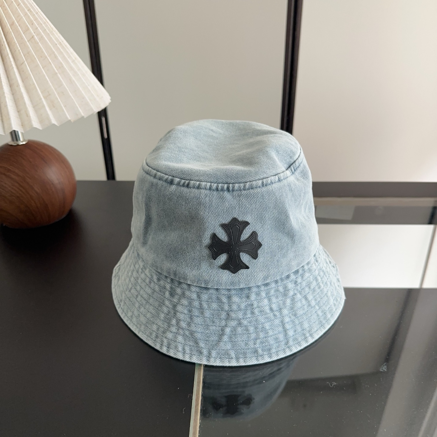 Ch**me He**ts bucket hat