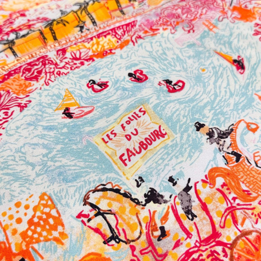 H**mes silk scarf 88.5x88.5cm