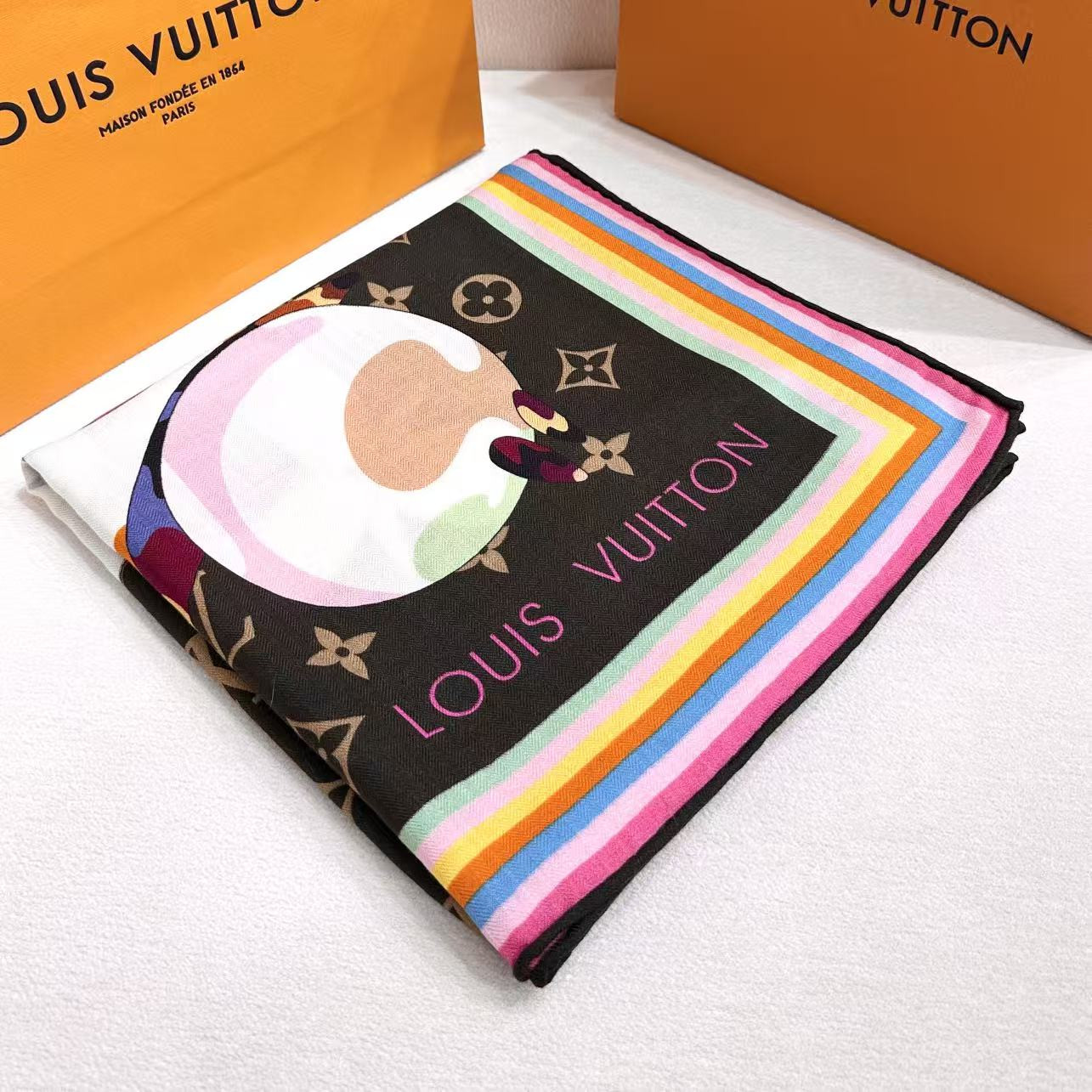 LV x TM scarf 135x135cm 30% silk 70% wool